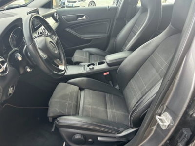 Mercedes-Benz GLA SUV 200 d Automatic 4Matic Premium (7)