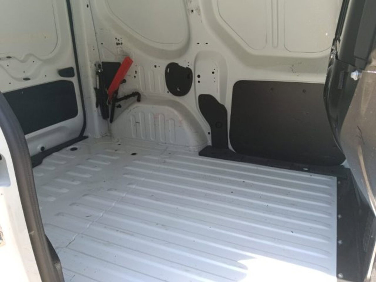 Renault Express van 1.3 TCe Fap 100cv (10)