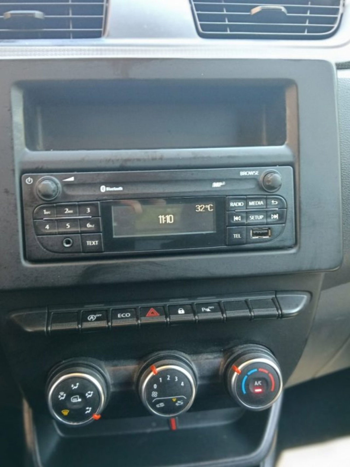 Renault Express van 1.3 TCe Fap 100cv (17)