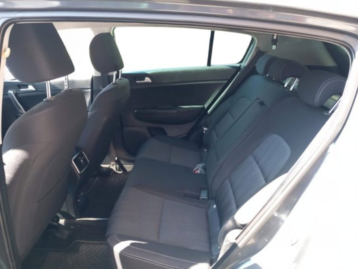 Kia Sportage 1.6 CRDI 115 CV 2WD Energy (8)
