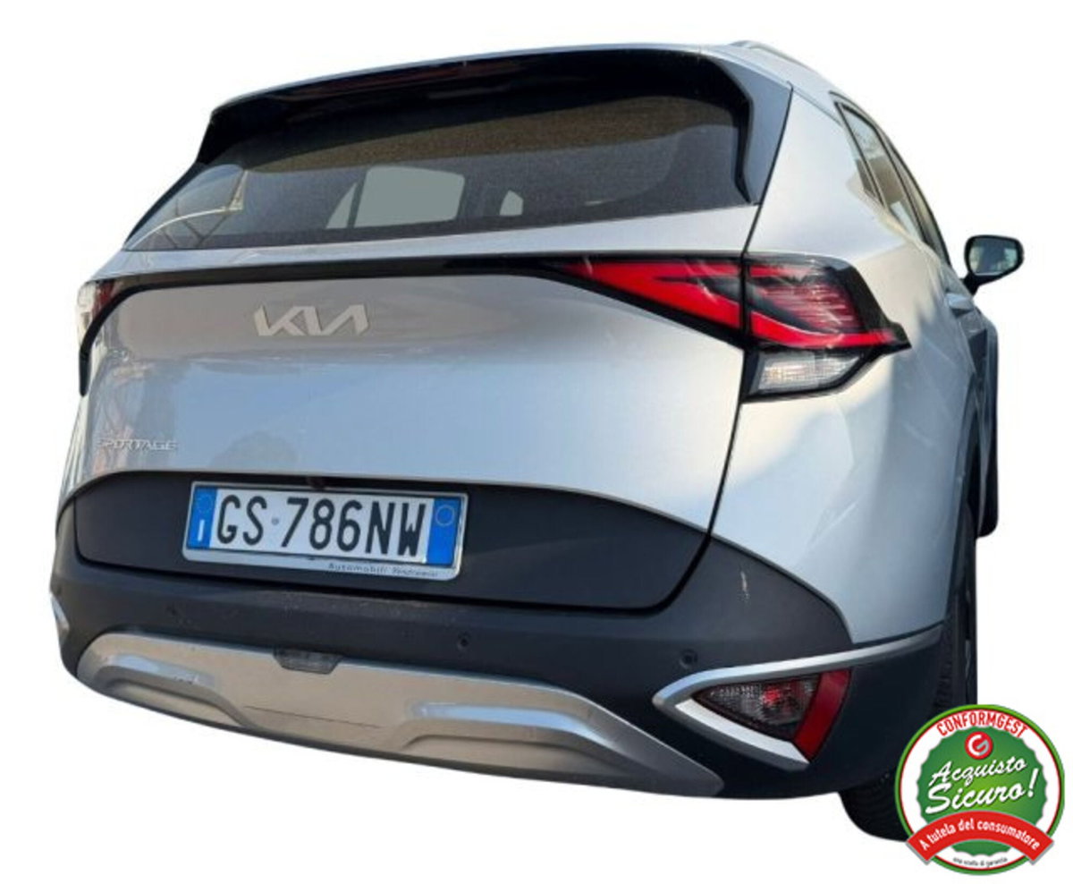 Kia Sportage 1.6 crdi mhev Business dct (3)