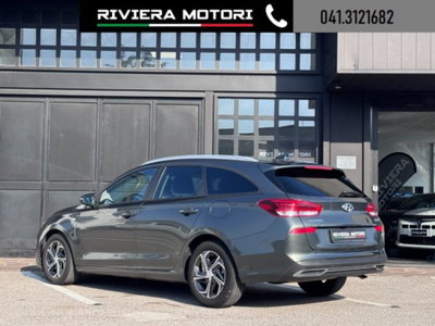 Hyundai i30 Fastback 1.0 T-GDI iMT 48V Prime (13)