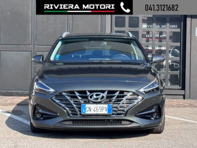Hyundai i30 Fastback 1.0 T-GDI iMT 48V Prime (2)