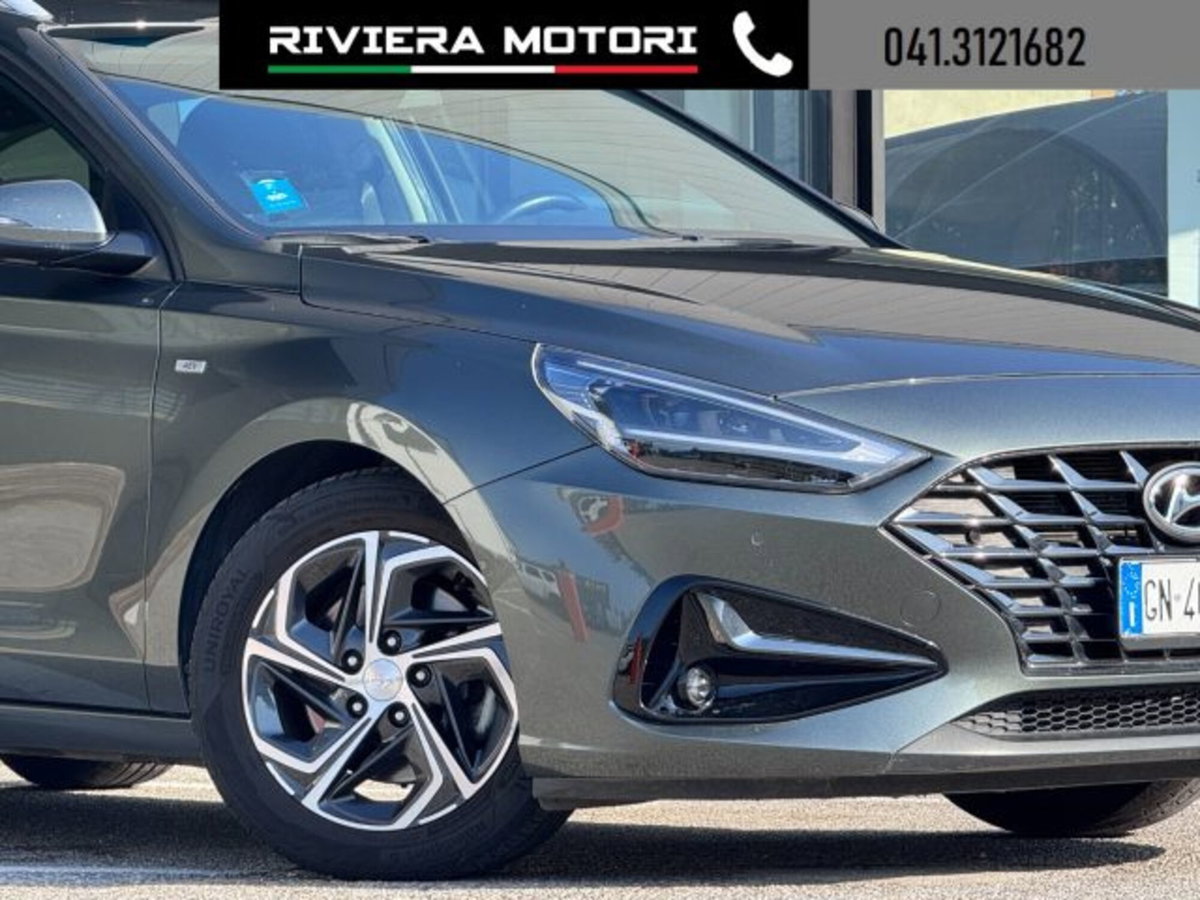 Hyundai i30 Fastback 1.0 T-GDI iMT 48V Prime (4)