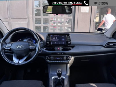 Hyundai i30 Fastback 1.0 T-GDI iMT 48V Prime (6)
