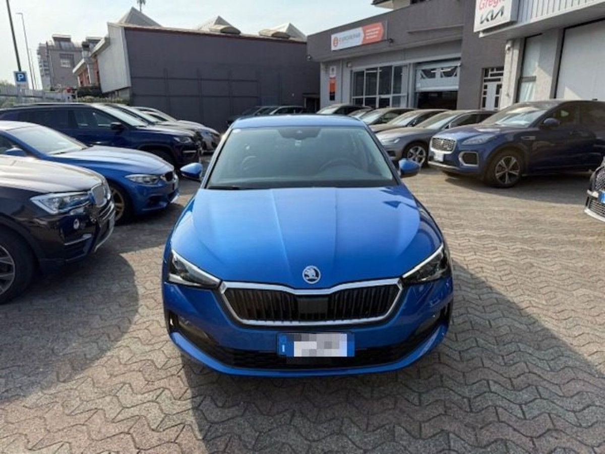 Skoda Scala 1.0 TSI 110 CV DSG Style (2)