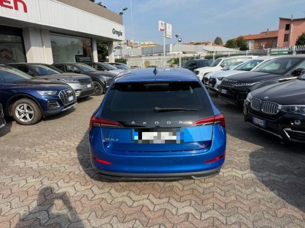 Skoda Scala 1.0 TSI 110 CV DSG Style (5)