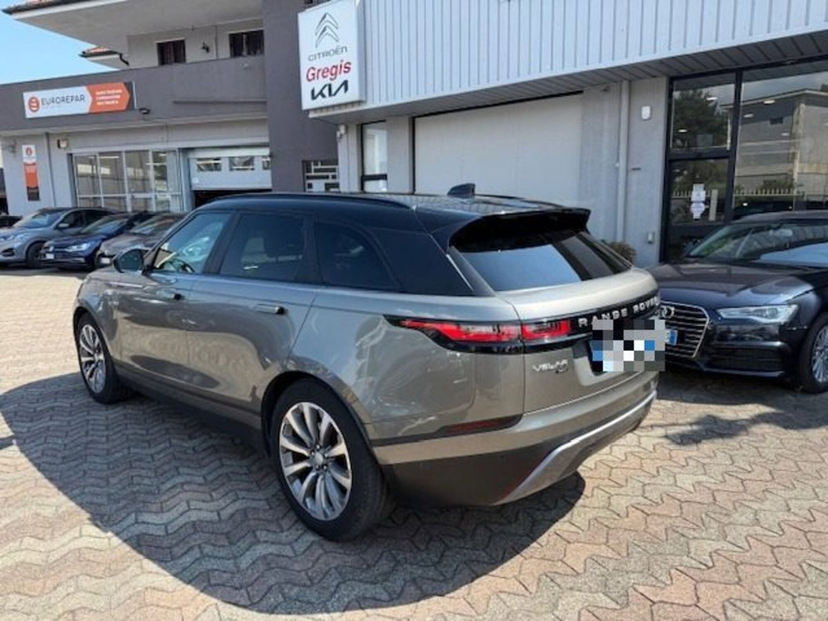 Land Rover Range Rover Velar 2.0D I4 240 CV SE (4)