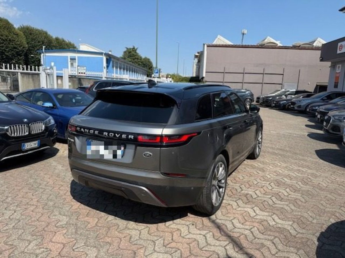 Land Rover Range Rover Velar 2.0D I4 240 CV SE (7)