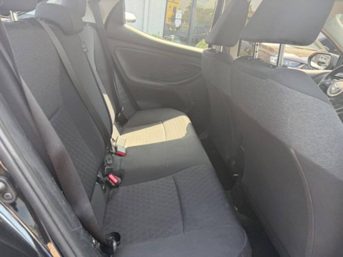 Toyota Yaris Cross 1.5 Hybrid 5p. E-CVT Premiere (11)