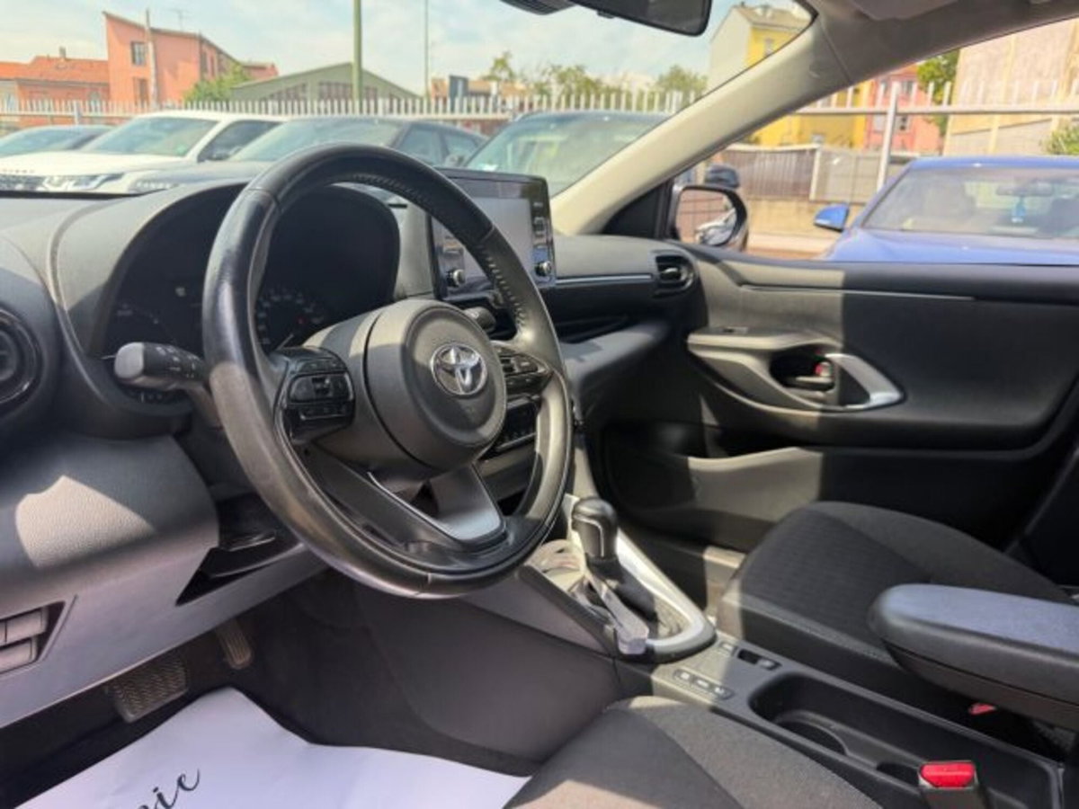 Toyota Yaris Cross 1.5 Hybrid 5p. E-CVT Premiere (7)