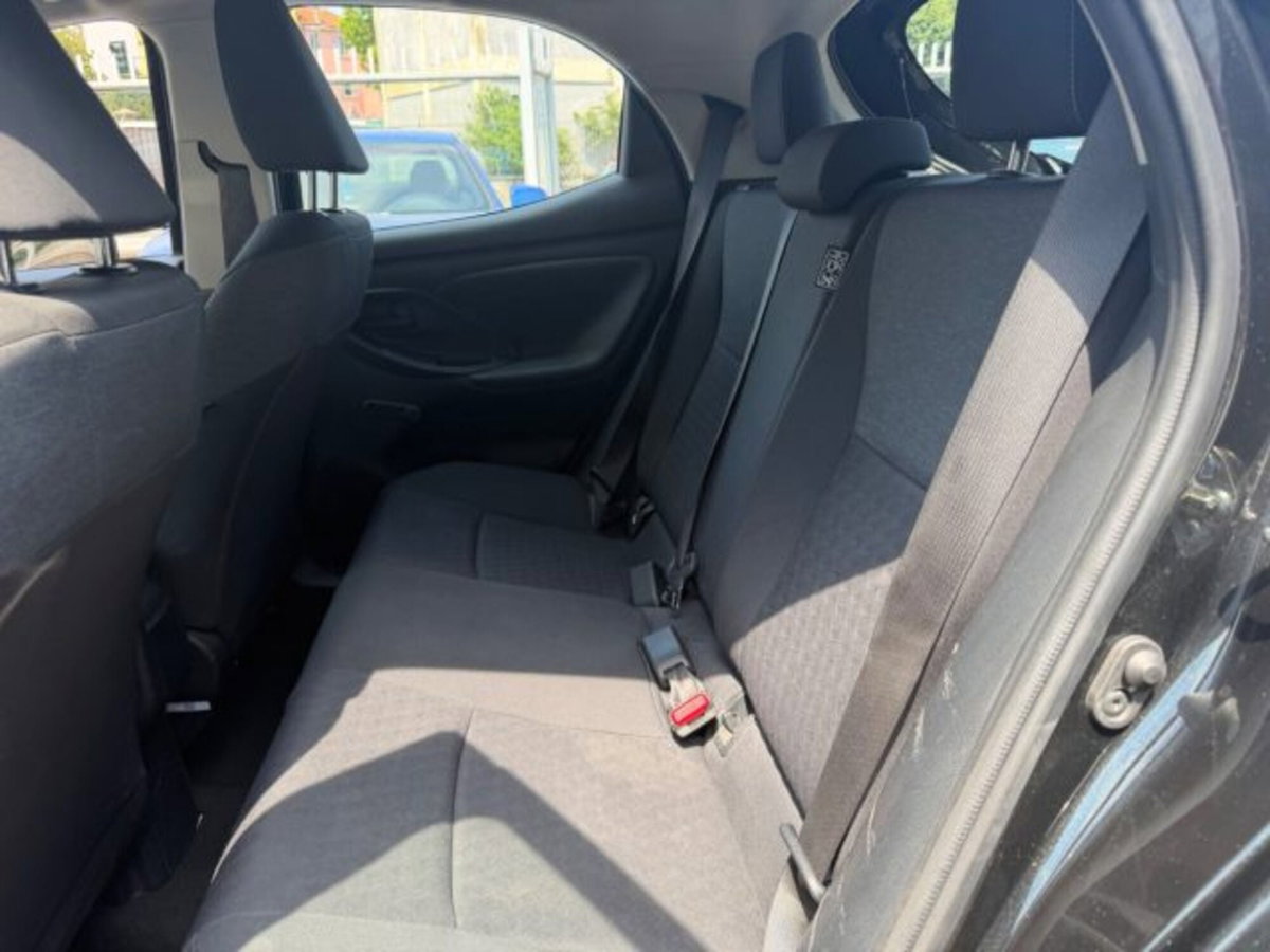 Toyota Yaris Cross 1.5 Hybrid 5p. E-CVT Premiere (8)