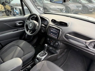 Jeep Renegade 1.3 T4 190CV PHEV 4xe AT6 Limited (13)