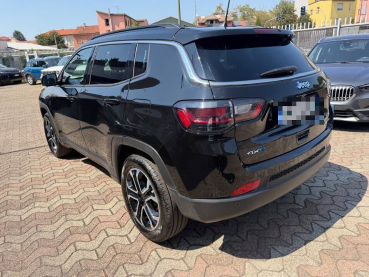 Jeep Compass 1.3 T4 190CV PHEV AT6 4xe Business Plus (6)