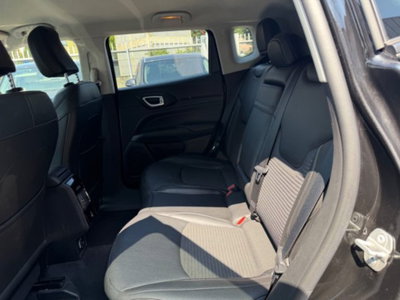 Jeep Compass 1.3 T4 190CV PHEV AT6 4xe Business Plus (7)