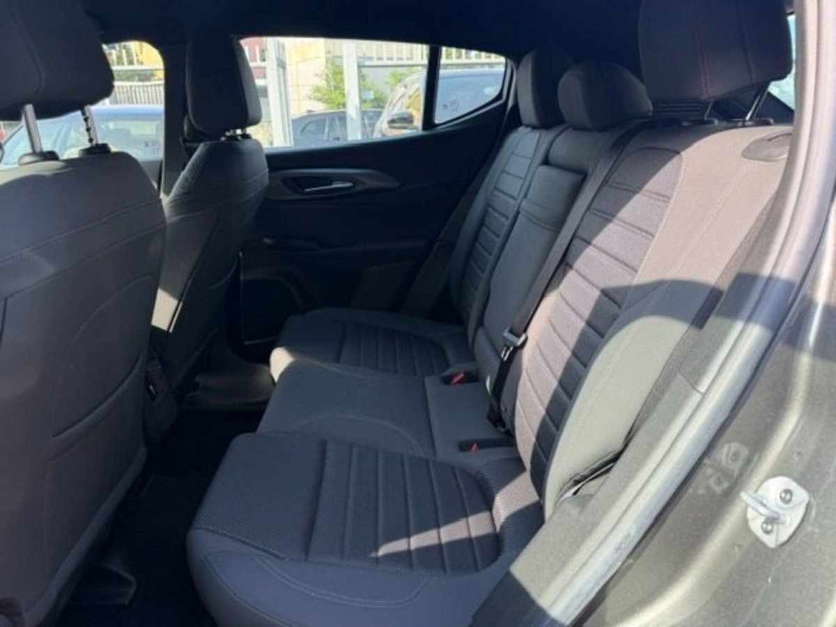 Alfa Romeo Tonale 1.5 hybrid Sprint 130cv tct7 (5)