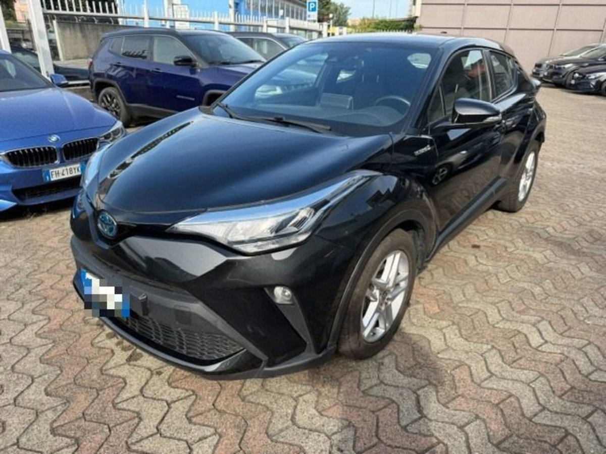 Toyota Toyota C-HR 1.8 Hybrid E-CVT Trend