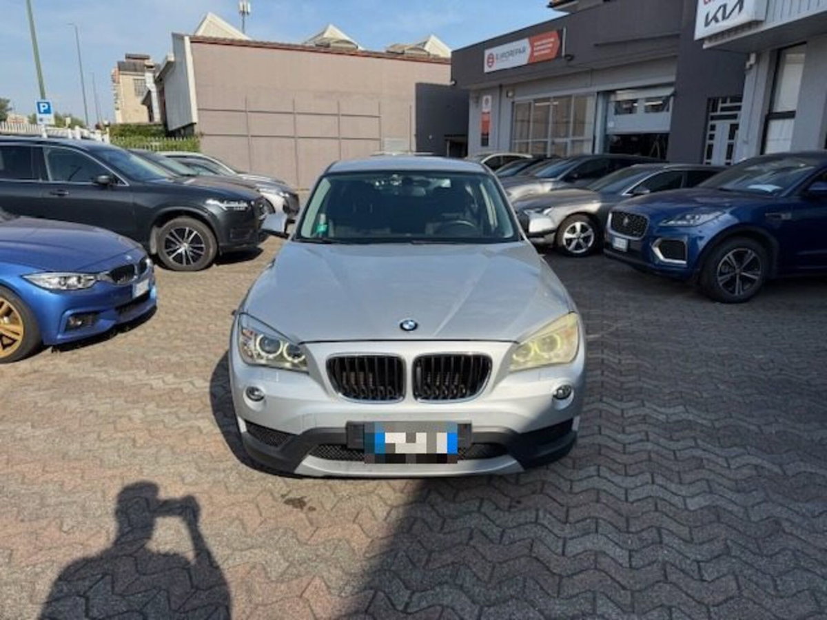 BMW X1 sDrive18d X Line (2)