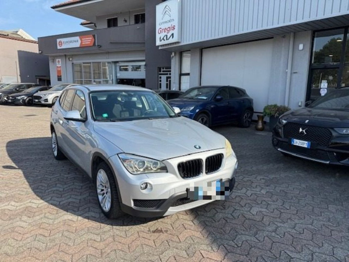 BMW X1 sDrive18d X Line (3)