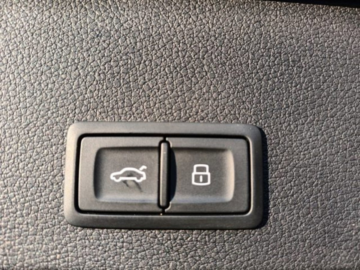 Audi Q2 Q2 35 TDI (15)