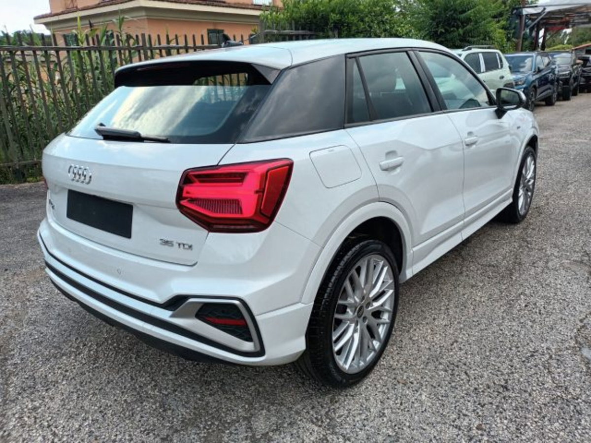 Audi Q2 Q2 35 TDI (4)