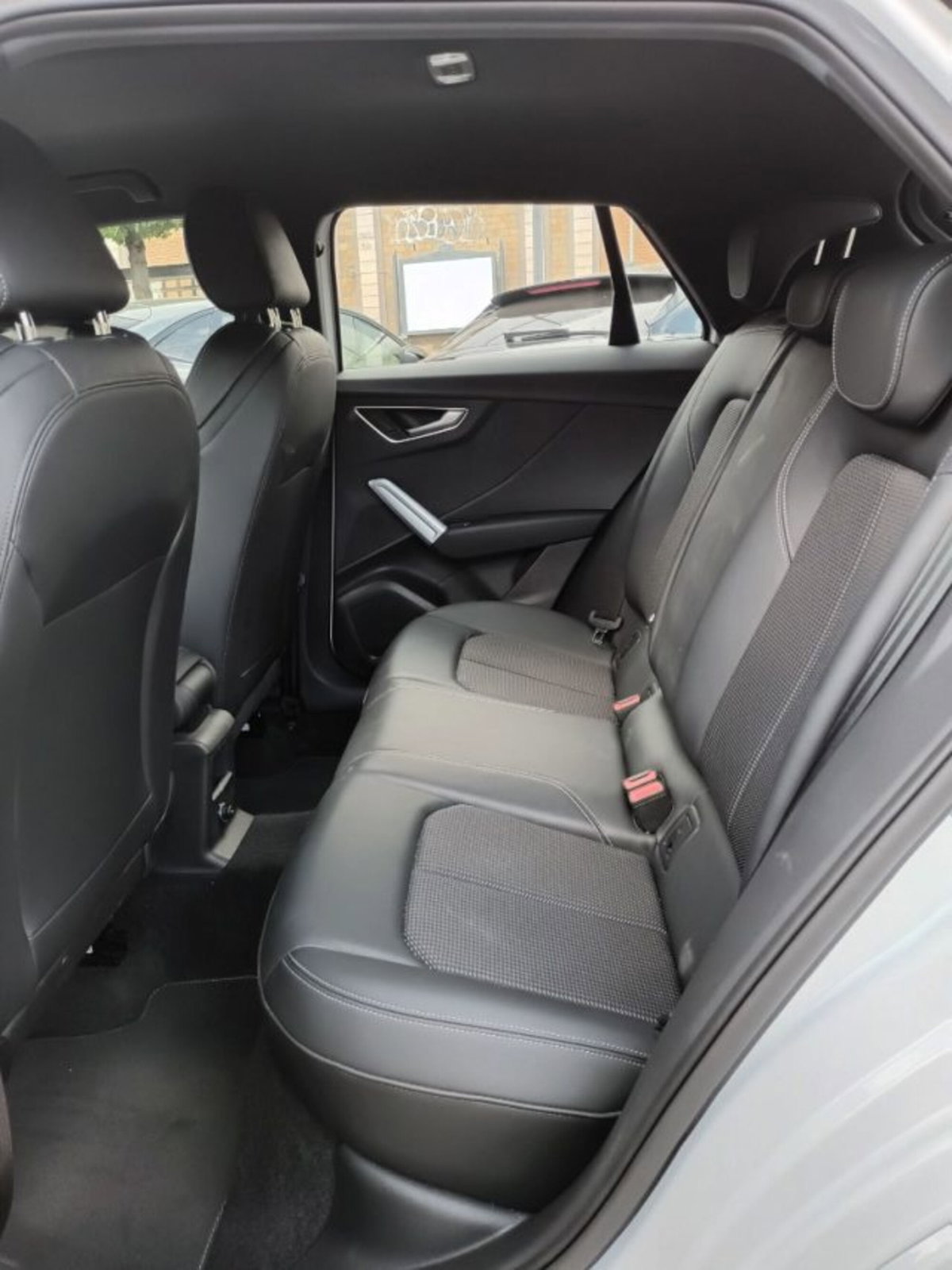Audi Q2 Q2 35 TDI (8)