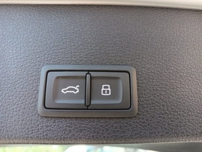 Audi Q2 Q2 35 TDI (17)