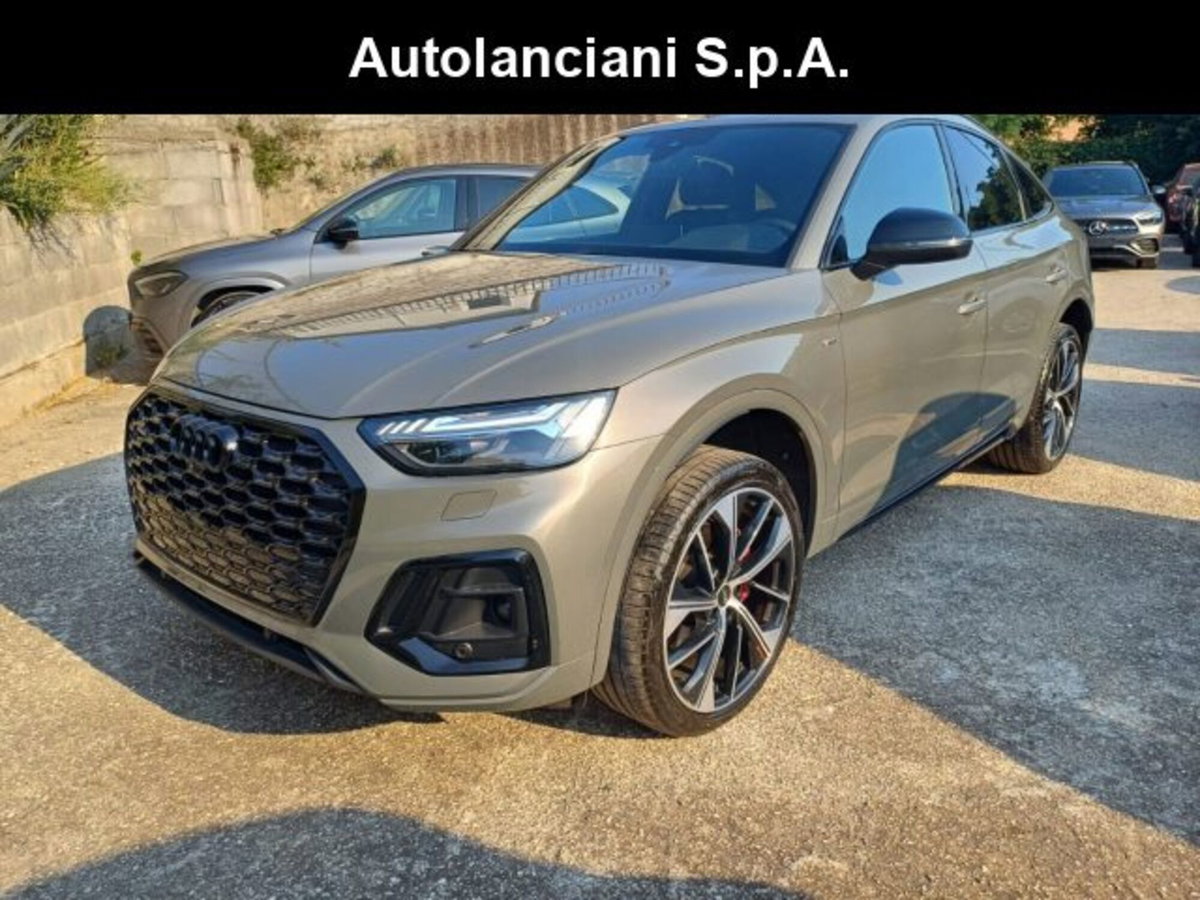 Audi Q5 Sportback Sportback 40 2.0 tdi mhev 12V quattro s-tronic