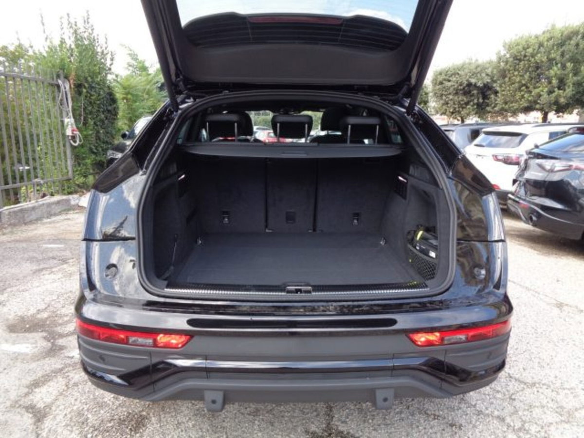Audi Q5 Sportback Sportback 40 2.0 tdi mhev 12V quattro s-tronic (19)