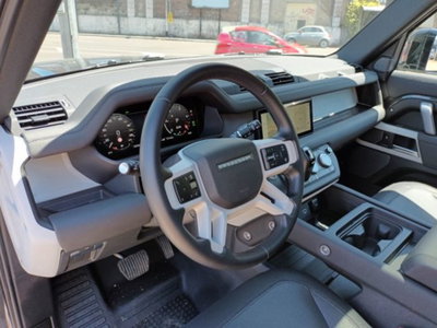 Land Rover Defender 110 3.0d i6 mhev X-Dynamic SE awd 250cv auto (8)