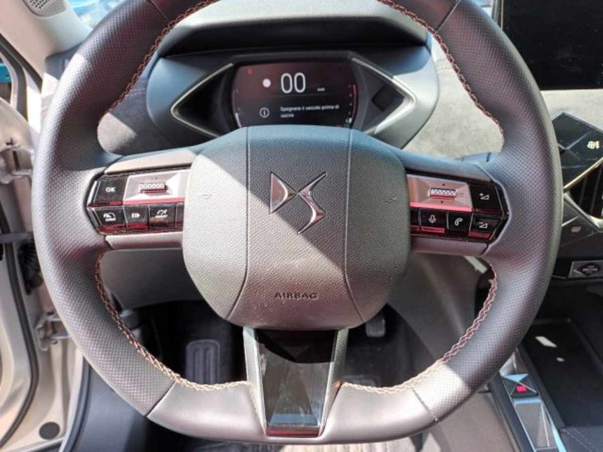 Ds DS 3 1.2 puretech Performance Line 100cv (13)
