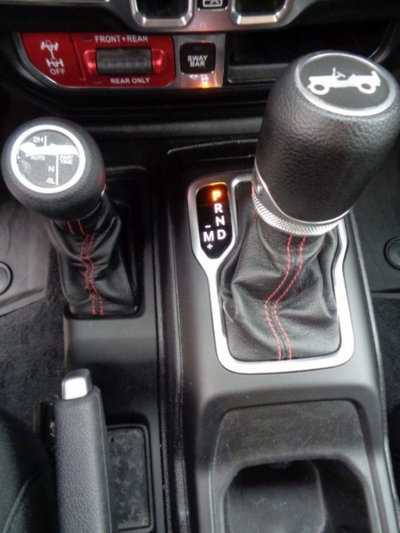 Jeep Wrangler Unlimited 2.2 Mjt II Rubicon (10)