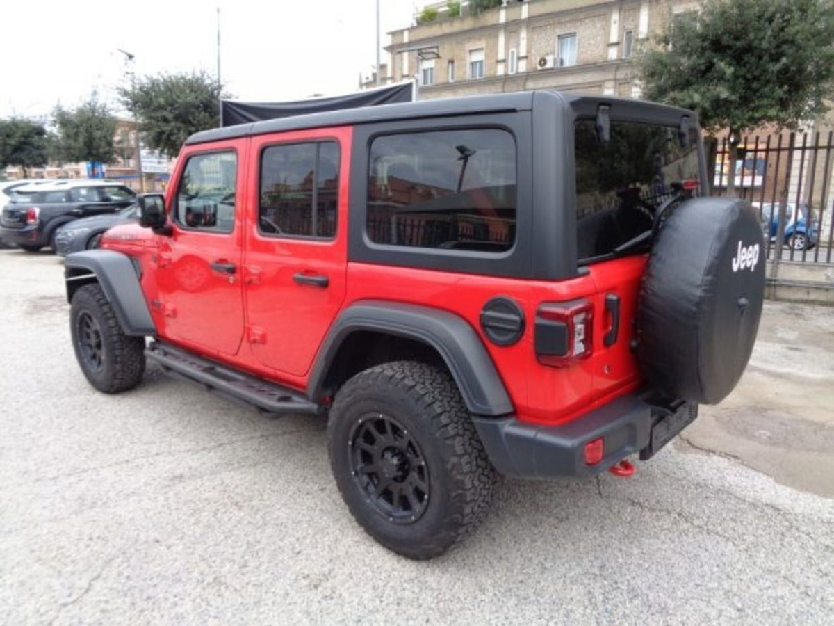 Jeep Wrangler Unlimited 2.2 Mjt II Rubicon (4)