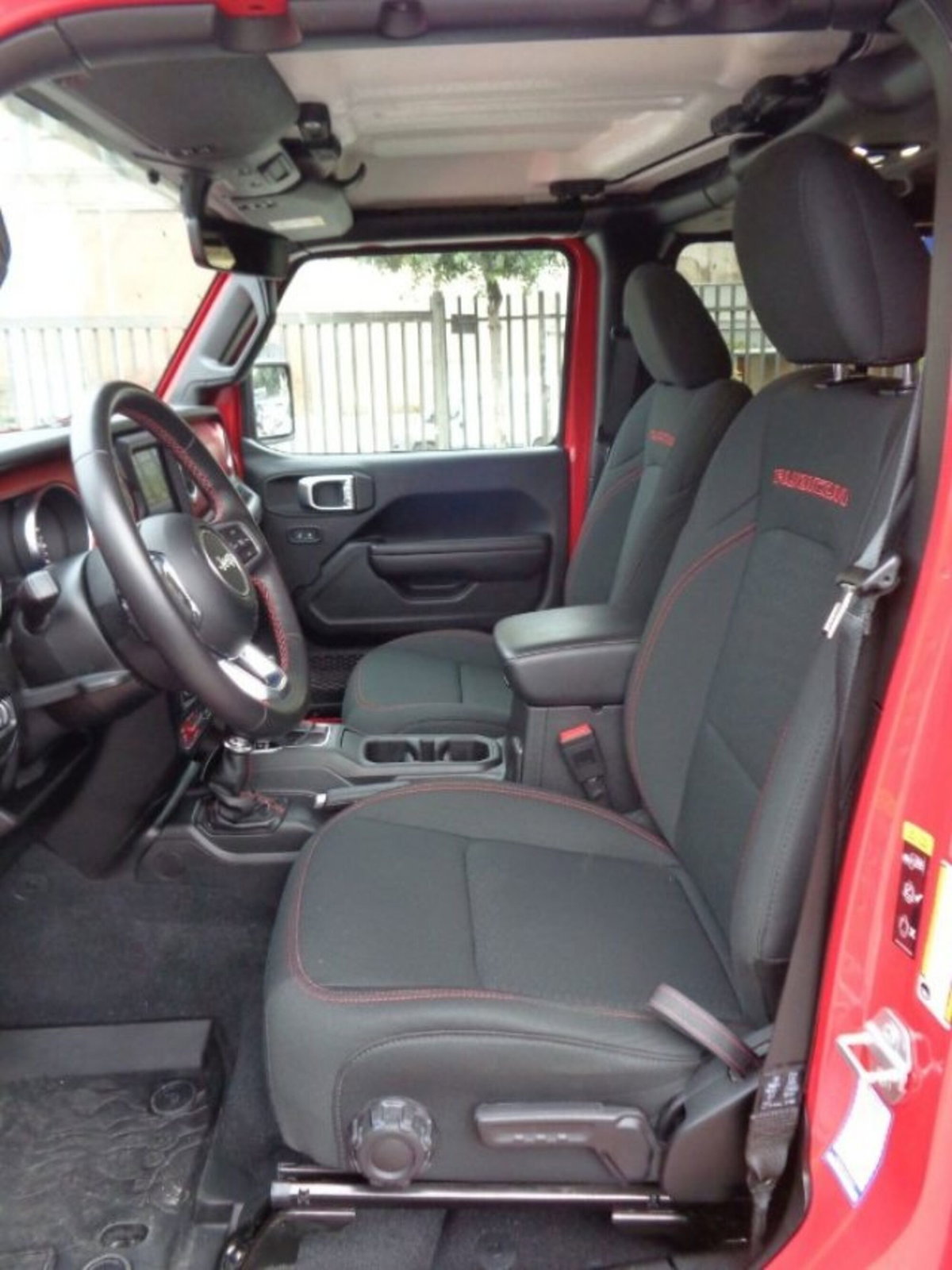 Jeep Wrangler Unlimited 2.2 Mjt II Rubicon (5)