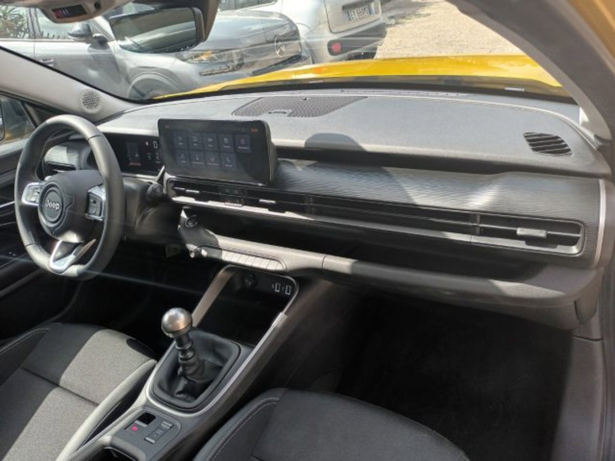 Jeep Avenger 1.2 turbo Altitude fwd 100cv (9)