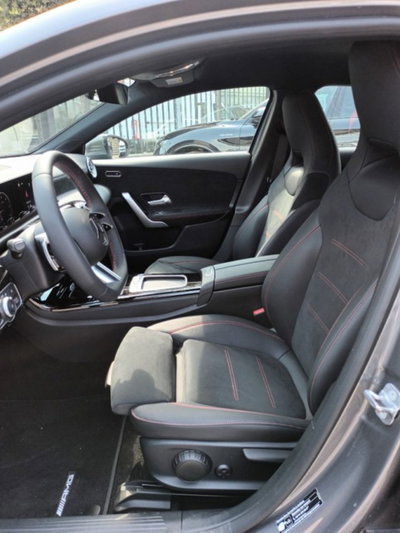 Mercedes-Benz Classe A 200 d AMG Line Premium Plus auto (5)
