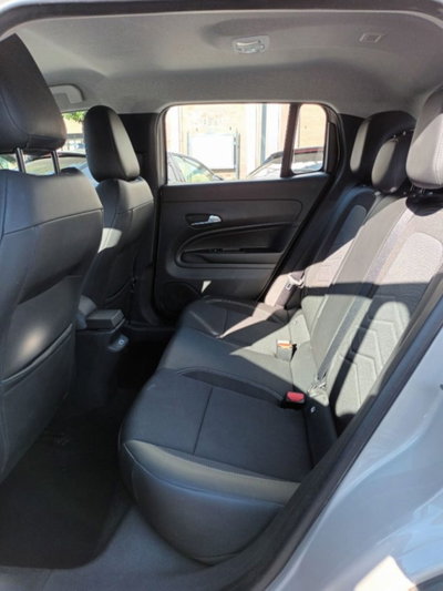 Jeep Avenger 1.2 turbo Altitude fwd 100cv (8)