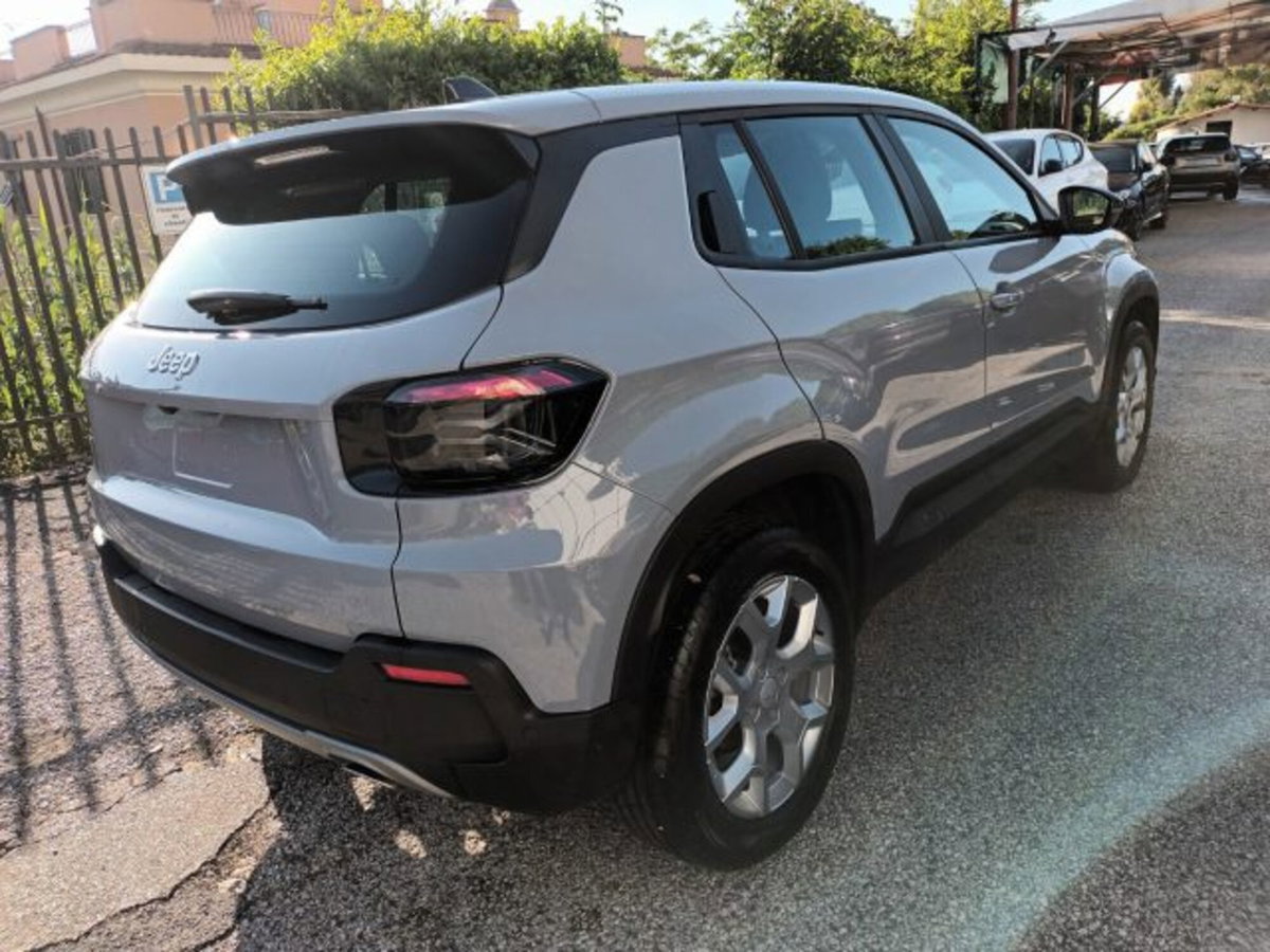 Jeep Avenger 1.2 turbo Altitude fwd 100cv (6)