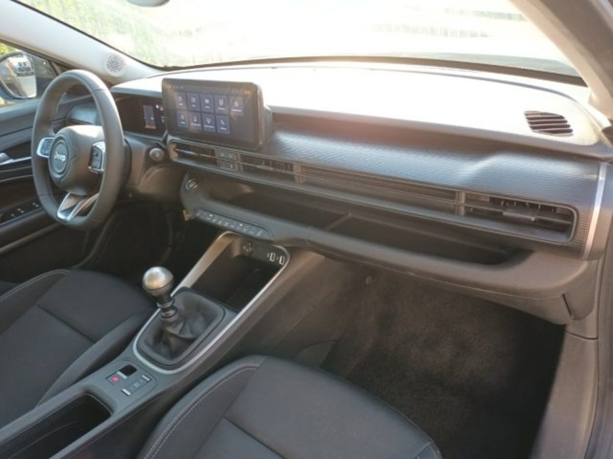 Jeep Avenger 1.2 turbo Altitude fwd 100cv (9)