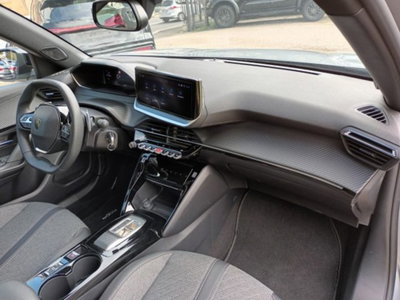 Peugeot 2008 50 kWh Allure (11)