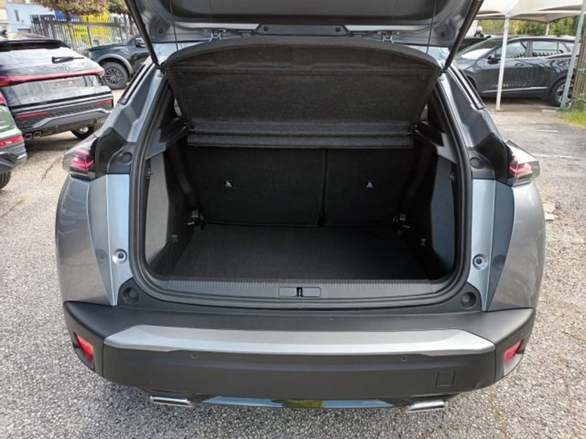 Peugeot 2008 50 kWh Allure (19)