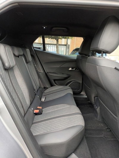 Peugeot 2008 50 kWh Allure (9)
