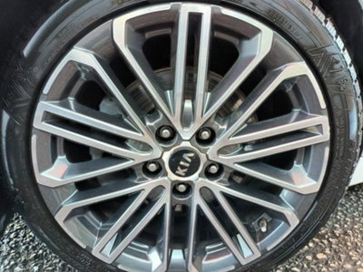 Kia ProCeed 1.6 CRDI DCT GT Line (17)