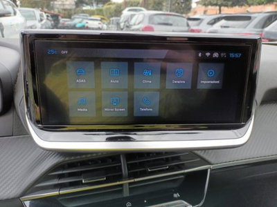 Peugeot 2008 50 kWh Allure (13)