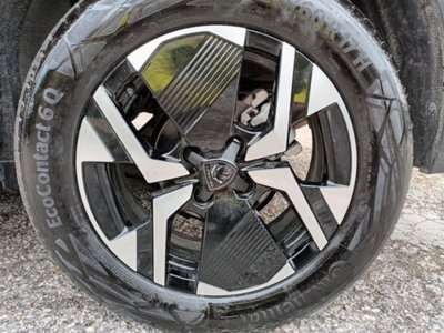 Peugeot 2008 50 kWh Allure (17)