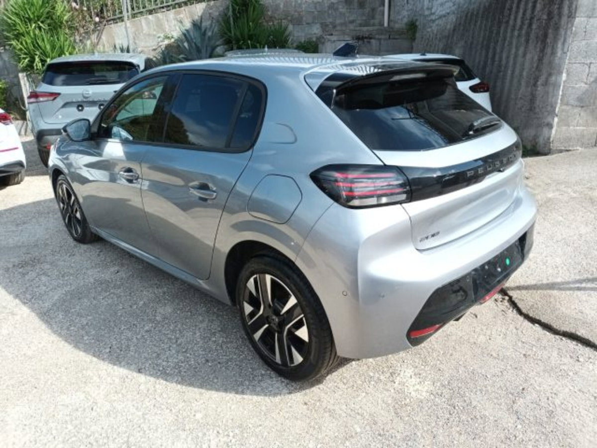 Peugeot 208 1.2 puretech Active s&s 100cv (3)