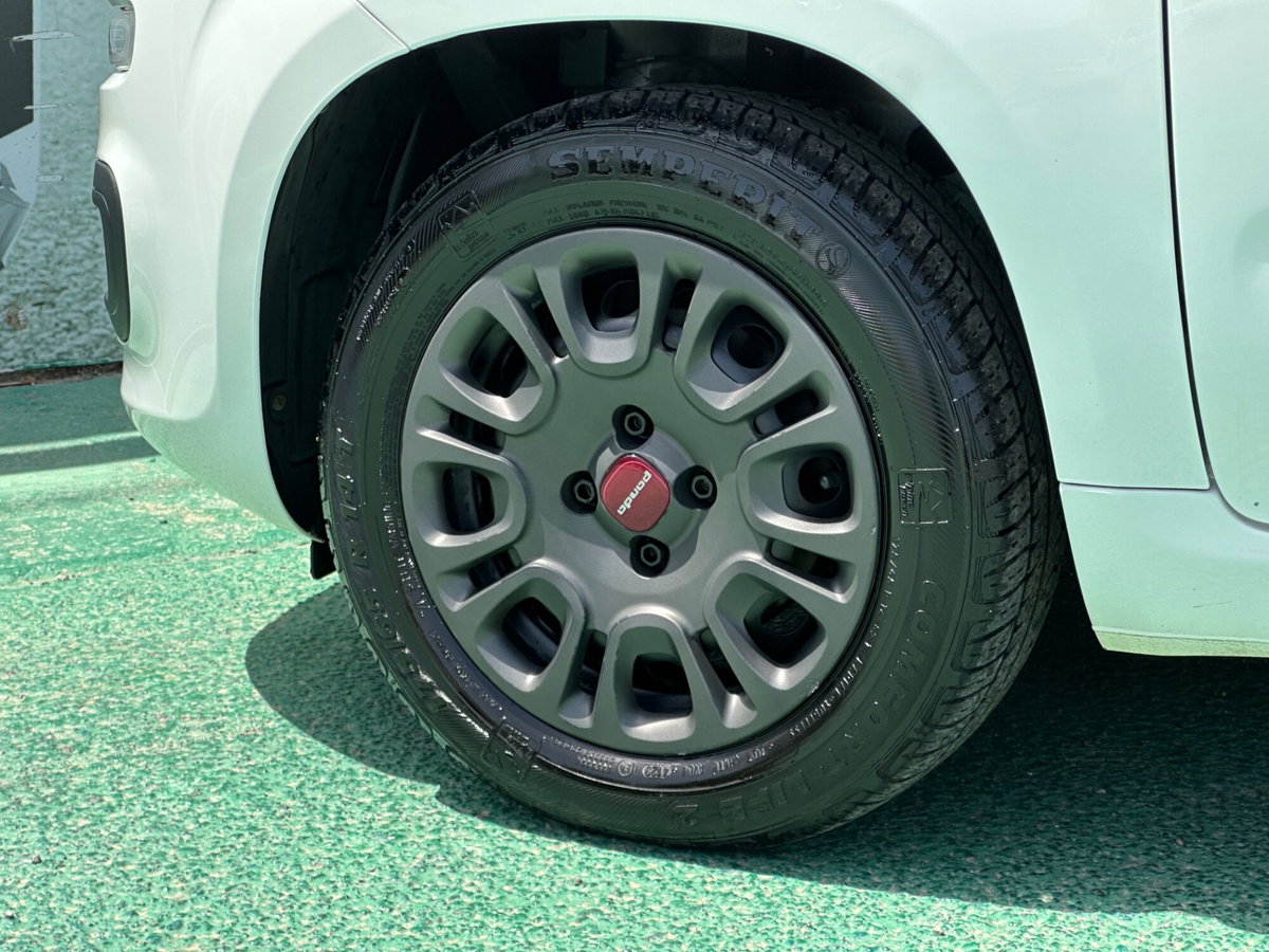 Fiat Panda 1.2 Easy (5)