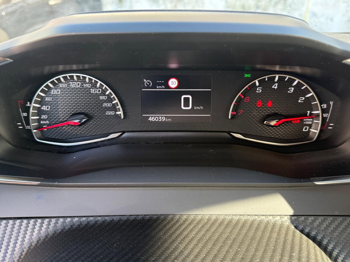 Peugeot 208 BlueHDi 100 Stop&Start 5 porte Allure Pack (7)