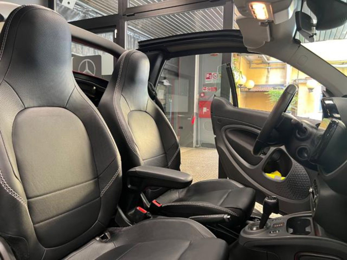 smart Fortwo Cabrio EQ cabrio BRABUS Style (10)