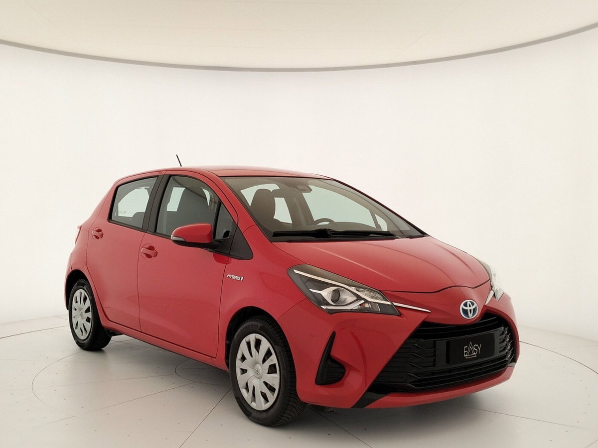 Toyota Yaris 1.5 Hybrid 5 porte Active (3)